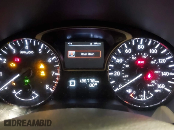 2015 Nissan Altima SV with VIN 1N4AL3APXFC428325, listed as a IAAI auction lot 41413555 with 136,778 mi miles and . Bid and sale history available at DreamBid. Image 7.
