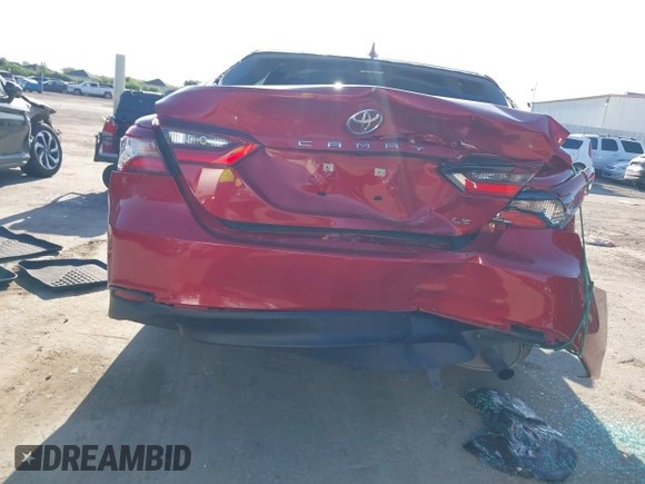 2024 Toyota Camry LE z VIN 4T1C11AK1RU207305, wystawiony jako IAAI lot #41973066 z przebiegiem 19 165 mil mil oraz . Historia ofert i sprzedaży dostępna na DreamBid. Obrazek 6.