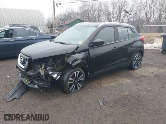 2019 Nissan Kicks S with VIN 3N1CP5CU6KL527179, listed as a IAAI auction lot 41479057 with 97,895 mi miles. Bid and sale history available at carsss.com. Image 2.