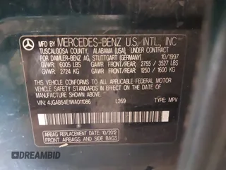 1998 Mercedes-Benz M-Class with VIN 4JGAB54E1WA011086, listed as a IAAI auction lot 41534717 with 186,273 mi miles. Bid and sale history available at carsss.com. Image 9.