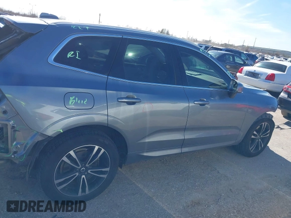2020 Volvo XC60 Momentum with VIN YV4A22RK7L1586688, listed as a IAAI auction lot 41257331 with 38,393 mi miles and . Bid and sale history available at DreamBid. Image 14.