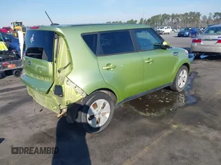 2015 Kia Soul with VIN KNDJN2A25F7807888, listed as a IAAI auction lot 41801637 with 211,511 mi miles. Bid and sale history available at carsss.com. Image 4.