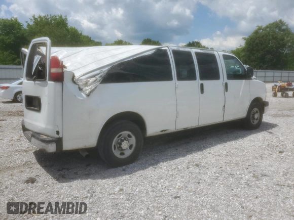 2012 Chevrolet Express Passenger 1LT z VIN 1GAZG1FG6C1144110, wystawiony jako Copart lot #56135025 z przebiegiem 145 093 mil mil oraz Szkoda całkowita • Salvage title. Historia ofert i sprzedaży dostępna na DreamBid. Obrazek 3.