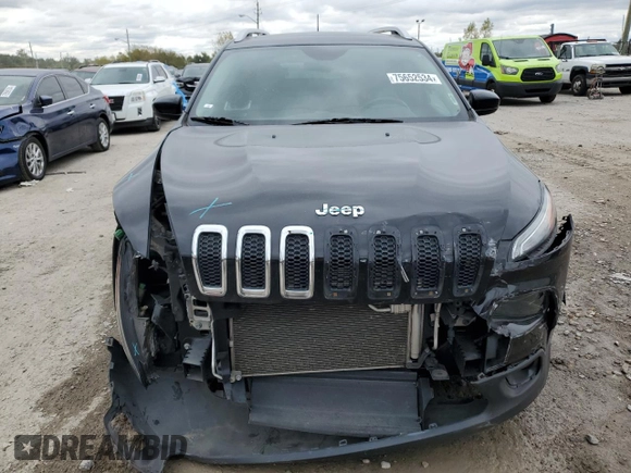 2018 Jeep Cherokee Latitude Plus with VIN 1C4PJLLX1JD524550, listed as a Copart auction lot 75652534 with 240,091 mi miles and Salvage Title. Bid and sale history available at carsss.com. Image 5.