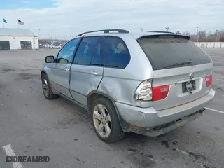 2006 BMW X5 4.4i with VIN 5UXFB53516LV22960, listed as a IAAI auction lot 41490908 with 281,285 mi miles. Bid and sale history available at carsss.com. Image 6.