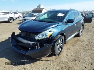 2016 Nissan Murano SL z VIN 5N1AZ2MH6GN143047, wystawiony jako IAAI lot #41920270 z przebiegiem 158 518 mil mil oraz . Historia ofert i sprzedaży dostępna na DreamBid. Obrazek 18.