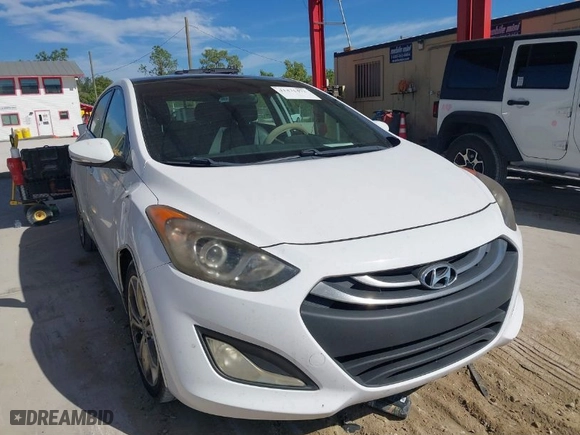 2014 Hyundai Elantra GT with VIN KMHD35LH9EU199066, listed as a IAAI auction lot 41471472 with 149,593 mi miles. Bid and sale history available at carsss.com. Image 1.