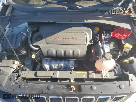 2021 Jeep Renegade Latitude with VIN ZACNJDBB7MPM77191, listed as a Copart auction lot 50288825 with Not provided miles and Salvage title. Bid and sale history available at DreamBid. Image 12.