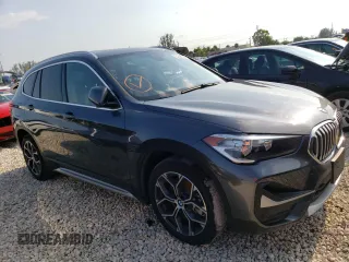 2021 BMW X1 xDrive28i with VIN WBXJG9C09M5T96327, listed as a Copart auction lot 49876493 with 42,572 mi miles. Bid and sale history available at carsss.com. Image 4.