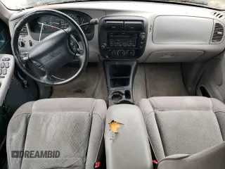 1998 Mercury Mountaineer z VIN 4M2ZU55P2WUJ47334, wystawiony jako Copart lot #63600475 z przebiegiem 148 669 mil mil oraz Czysty tytuł • Clean title. Historia ofert i sprzedaży dostępna na DreamBid. Obrazek 8.