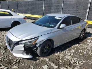 2021 Nissan Altima SV z VIN 1N4BL4DV7MN417112, wystawiony jako Copart lot #50390155 z przebiegiem 112 946 mil mil oraz Szkoda całkowita • Salvage title. Historia ofert i sprzedaży dostępna na DreamBid. Obrazek 1.