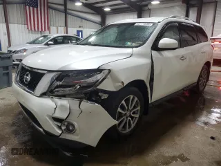 2015 Nissan Pathfinder SL z VIN 5N1AR2MN5FC654071, wystawiony jako Copart lot #52777635 z przebiegiem 130 032 mil mil oraz Szkoda całkowita • Salvage title. Historia ofert i sprzedaży dostępna na DreamBid. Obrazek 1.