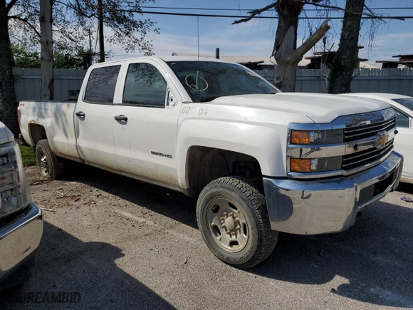 2016 Chevrolet Silverado 2500HD Work Truck with VIN 1GC1KUEG8GF124245, listed as a Copart auction lot 48033805 with 119,242 mi miles and Clean Title. Bid and sale history available at carsss.com. Image 4.
