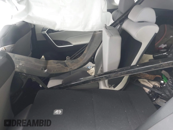 2022 Toyota RAV4 Hybrid XLE z VIN 4T3RWRFV7NU063922, wystawiony jako IAAI lot #42585891 z przebiegiem Nie podano mil oraz . Historia ofert i sprzedaży dostępna na DreamBid. Obrazek 12.