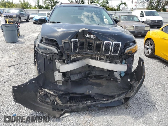 2019 Jeep Cherokee Latitude Plus z VIN 1C4PJMLB4KD162564, wystawiony jako Copart lot #60292615 z przebiegiem 61 167 mil mil oraz Szkoda całkowita • Salvage title. Historia ofert i sprzedaży dostępna na DreamBid. Obrazek 5.