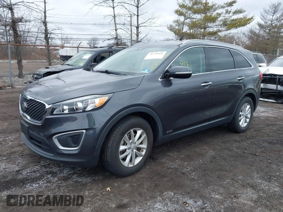 2018 Kia Sorento LX with VIN 5XYPGDA3XJG339502, listed as a IAAI auction lot 41724461 with 58,849 mi miles. Bid and sale history available at carsss.com. Image 17.
