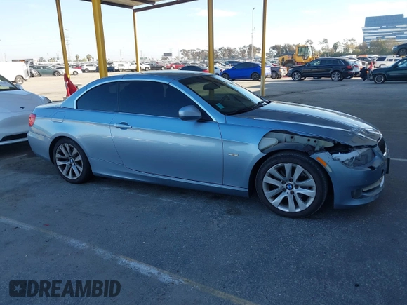 2011 BMW 3 Series 328i with VIN WBADW3C58BE541521, listed as a IAAI auction lot 41631382 with 112,396 mi miles. Bid and sale history available at carsss.com. Image 13.
