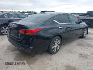 2019 Nissan Altima S with VIN 1N4BL4BV1KC144678, listed as a IAAI auction lot 42101538 with 181,101 mi miles and . Bid and sale history available at carsss.com. Image 4.