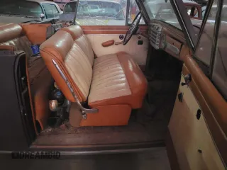 1947 Lincoln Zephyr z VIN 8H18150, wystawiony jako Copart lot #56967095 z przebiegiem 45 424 mil mil oraz Tytuł czysty. Historia ofert i sprzedaży dostępna na DreamBid. Obrazek 5.