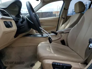 2015 BMW 3 Series 320i с VIN WBA3B1G56FNT02268, выставлен на аукционе Copart как лот 58822465 с пробегом 107 944 миль миль и Чистый • Clean title. История ставок и продаж доступна на DreamBid. Изображение 7.