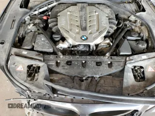 2011 BMW 7 Series 750Li z VIN WBAKB8C58BC852166, wystawiony jako Copart lot #51004065 z przebiegiem 110 499 mil mil oraz Szkoda całkowita • Salvage title. Historia ofert i sprzedaży dostępna na DreamBid. Obrazek 11.