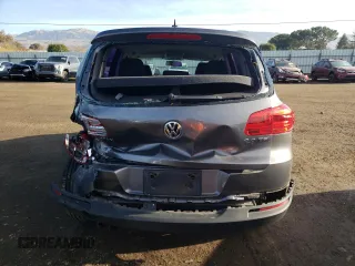 2012 Volkswagen Tiguan S with VIN WVGAV7AX7CW002660, listed as a Copart auction lot 86016034 with 185,938 mi miles and Salvage title. Bid and sale history available at DreamBid. Image 6.
