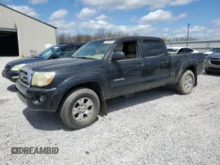 2010 Toyota Tacoma z VIN 5TEMU4FNXAZ687151, wystawiony jako Copart lot #52952025 z przebiegiem Nie podano mil oraz Szkoda całkowita • Salvage title. Historia ofert i sprzedaży dostępna na DreamBid. Obrazek 1.