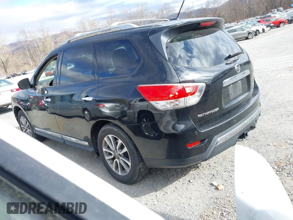 2013 Nissan Pathfinder SV with VIN 5N1AR2MM6DC608821, listed as a IAAI auction lot 41785879 with 219,959 mi miles. Bid and sale history available at carsss.com. Image 3.