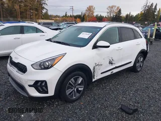 2022 Kia Niro LXS with VIN KNDCB3LC2N5542807, listed as a IAAI auction lot 40733090 with 28,791 mi miles. Bid and sale history available at carsss.com. Image 17.