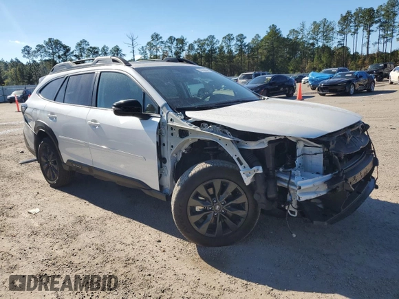2024 Subaru Outback Onyx XT with VIN 4S4BTGLD4R3262764, listed as a Copart auction lot 80206004 with 5,556 mi miles and Salvage title. Bid and sale history available at DreamBid. Image 4.
