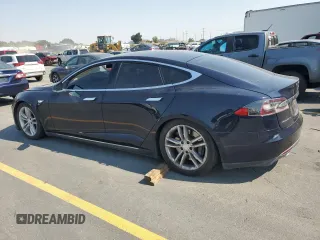 2013 Tesla Model S z VIN 5YJSA1CNXDFP18794, wystawiony jako Copart lot #65090105 z przebiegiem 168 102 mil mil oraz Czysty tytuł • Clean title. Historia ofert i sprzedaży dostępna na DreamBid. Obrazek 2.