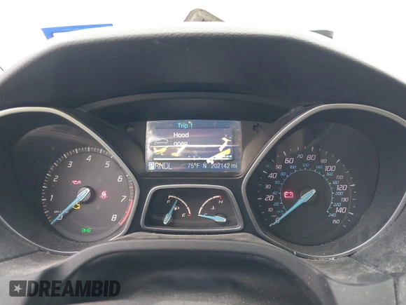 2012 Ford Focus SE with VIN 1FAHP3F21CL372769, listed as a IAAI auction lot 42107424 with 202,142 mi miles. Bid and sale history available at carsss.com. Image 7.