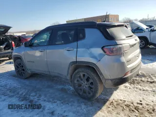 2019 Jeep Compass Limited with VIN 3C4NJDCBXKT745237, listed as a Copart auction lot 88453725 with 116,193 mi miles and Salvage title. Bid and sale history available at DreamBid. Image 2.