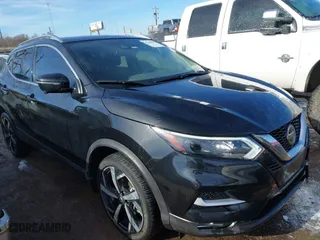 2022 Nissan Rogue Sport SL with VIN JN1BJ1CW0NW499546, listed as a IAAI auction lot 41269860 with 34,616 mi miles. Bid and sale history available at carsss.com. Image 1.