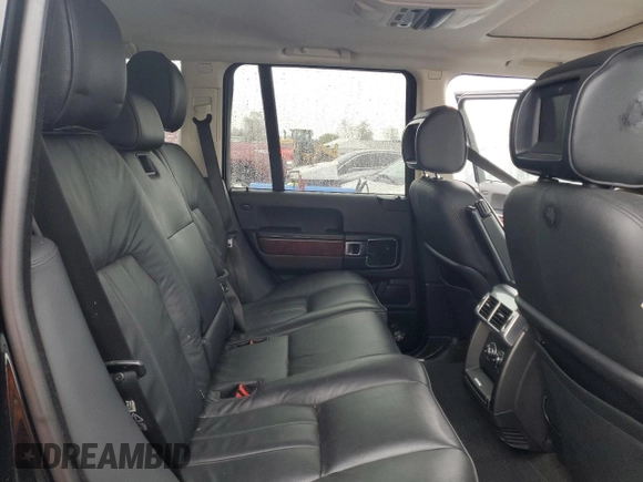 2011 Land Rover Range Rover HSE z VIN SALME1D4XBA355706, wystawiony jako Copart lot #52011145 z przebiegiem 169 095 mil mil oraz Czysty tytuł • Clean title. Historia ofert i sprzedaży dostępna na DreamBid. Obrazek 11.
