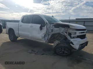 2021 Chevrolet Silverado 1500 RST with VIN 3GCUYEET8MG143659, listed as a Copart auction lot 45932625 with 74,782 mi miles and Salvage Title. Bid and sale history available at carsss.com. Image 4.