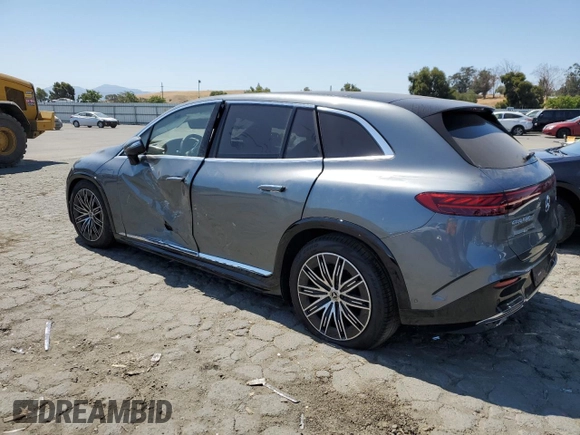2023 Mercedes-Benz EQS with VIN 4JGDM4EB0PA021292, listed as a Copart auction lot 59878364 with 602 mi miles and Salvage Title. Bid and sale history available at carsss.com. Image 2.