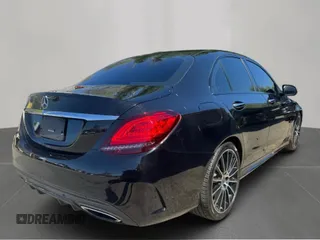 2019 Mercedes-Benz C 300 with VIN 55SWF8DB3KU287744, listed as a Copart auction lot 55195355 with 99,216 mi miles and Clean Title. Bid and sale history available at DreamBid. Image 4.