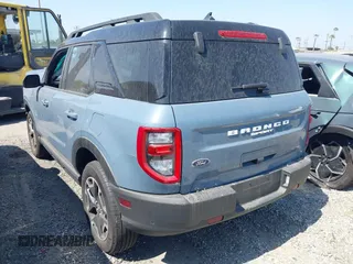 2024 Ford Bronco Sport Outer Banks with VIN 3FMCR9C68RRE01957, listed as a IAAI auction lot 42163509 with 12,586 mi miles and . Bid and sale history available at DreamBid. Image 3.