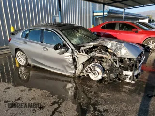 2024 BMW 3 Series 330i with VIN 3MW69FF03R8E77127, listed as a Copart auction lot 43403795 with 0 mi miles and Salvage Title. Bid and sale history available at carsss.com. Image 4.