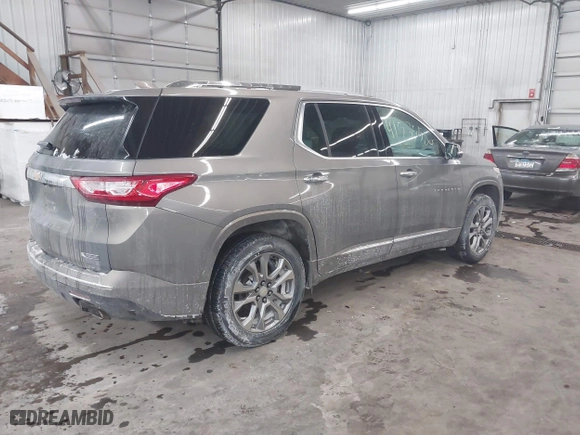 2018 Chevrolet Traverse Premier with VIN 1GNERKKW7JJ126982, listed as a IAAI auction lot 41535580 with 171,161 mi miles. Bid and sale history available at carsss.com. Image 4.