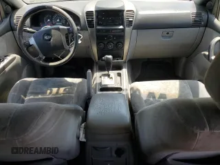 2006 Kia Sorento LX with VIN KNDJD733365525072, listed as a Copart auction lot 60260835 with 128,572 mi miles and Salvage title. Bid and sale history available at DreamBid. Image 8.