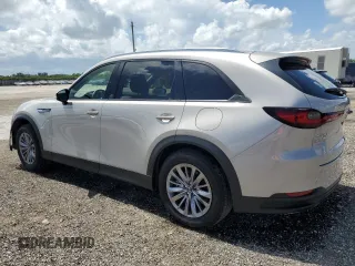 2025 Mazda CX-90 Preferred z VIN JM3KKBHD9S1197356, wystawiony jako Copart lot #60293755 z przebiegiem 14 491 mil mil oraz Czysty tytuł • Clean title. Historia ofert i sprzedaży dostępna na DreamBid. Obrazek 2.