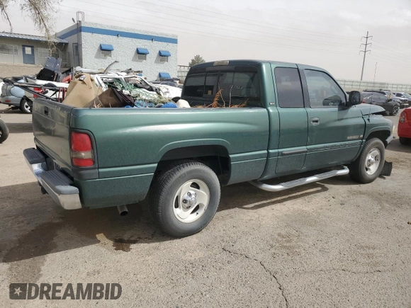 2001 Dodge 1500 z VIN 3B7HC13Z31G786903, wystawiony jako Copart lot #50903675 z przebiegiem 70 024 mil mil oraz Szkoda całkowita • Salvage title. Historia ofert i sprzedaży dostępna na DreamBid. Obrazek 3.