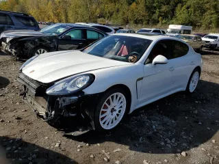2016 Porsche Panamera 4 with VIN WP0AA2A7XGL001867, listed as a Copart auction lot 70838013 with 34,127 mi miles. Bid and sale history available at carsss.com. Image 1.