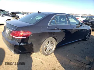 2015 Mercedes-Benz E-Class E 400 with VIN WDDHF6HB9FB092822, listed as a Copart auction lot 42596834 with 65,562 mi miles. Bid and sale history available at carsss.com. Image 3.