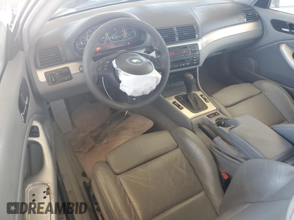2002 BMW 3 Series 330Ci with VIN WBABN53452PH00919, listed as a Copart auction lot 77502044 with 142,226 mi miles and Salvage Title. Bid and sale history available at carsss.com. Image 8.
