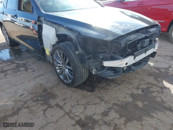 2015 Hyundai Genesis 5.0L with VIN KMHGN4JF5FU027850, listed as a IAAI auction lot 41634248 with 122,999 mi miles. Bid and sale history available at carsss.com. Image 6.