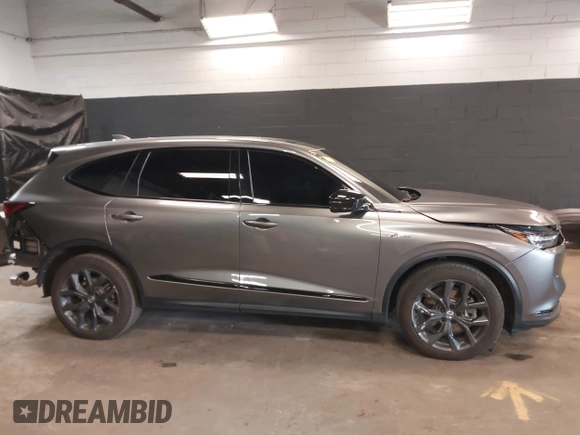2024 Acura MDX w/A-Spec Package with VIN 5J8YE1H07RL020094, listed as a IAAI auction lot 41941652 with 9,997 mi miles. Bid and sale history available at carsss.com. Image 14.