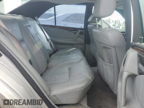 1998 Mercedes-Benz E with VIN WDBJF70F6WA643471, listed as a Copart auction lot 77189934 with 251,579 mi miles and Clean Title. Bid and sale history available at DreamBid. Image 10.